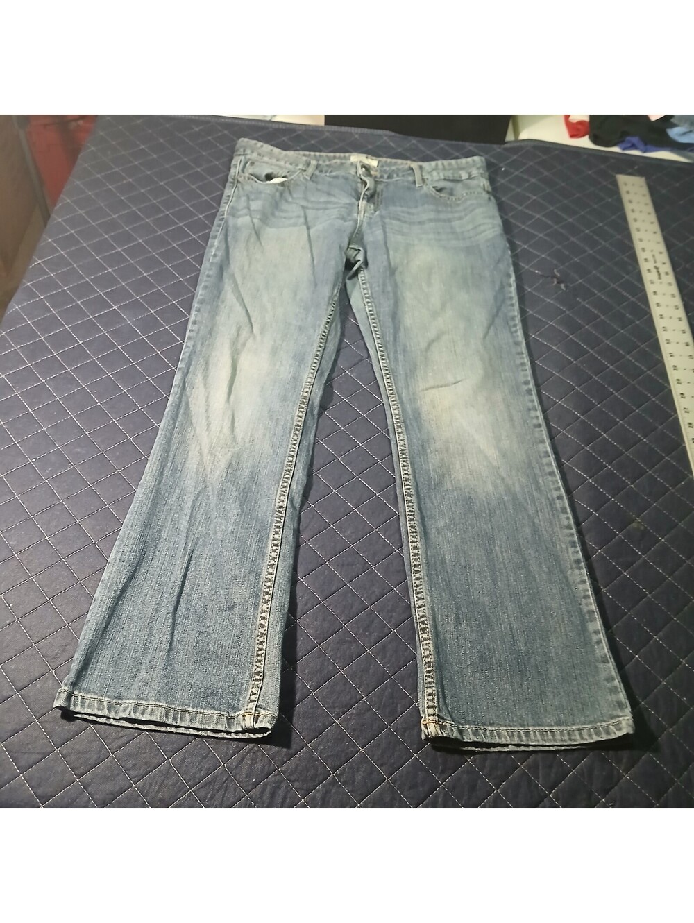 Aeropostale Y2K Bootcut Jeans Low Rise Light Wash Denim Women’s 11/12